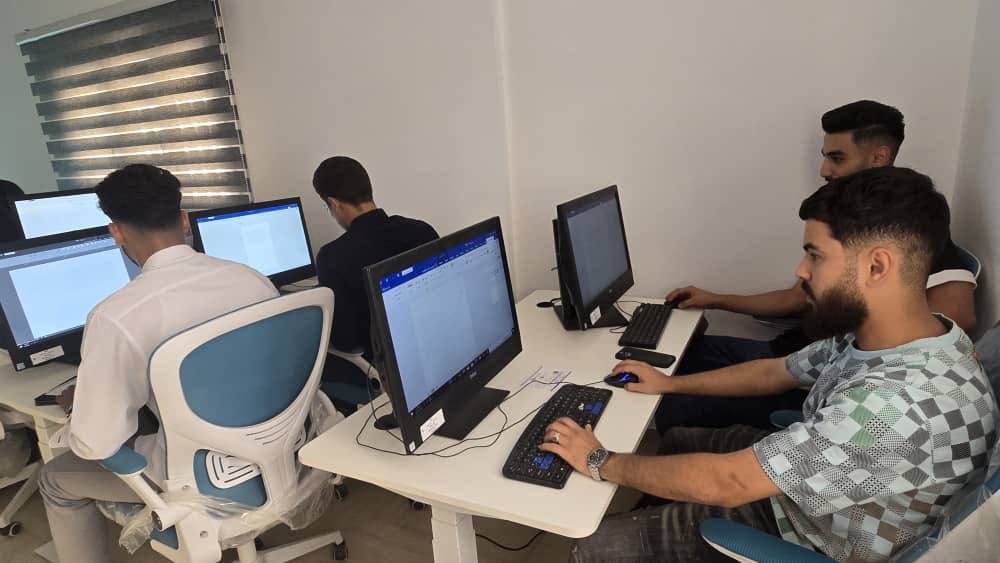 صورة من المعرض